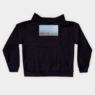 Red Arrows flying over Bournemouth Pier Kids Hoodie